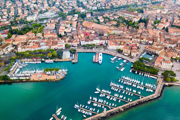 Discover Garda Lake Desenzano