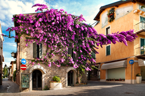 Easter on Lake Garda - Spring in Sirmione