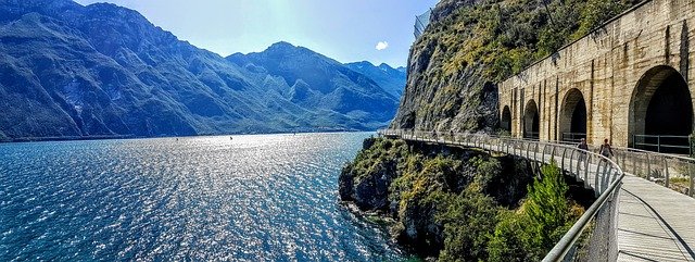 discover garda lake 1