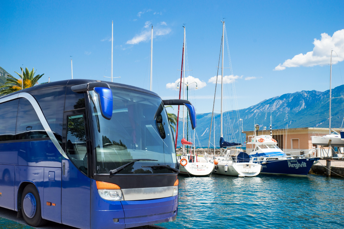 tourist bus lago di garda